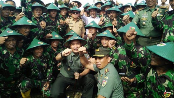 Read more about the article Sejarah Seragam Militer